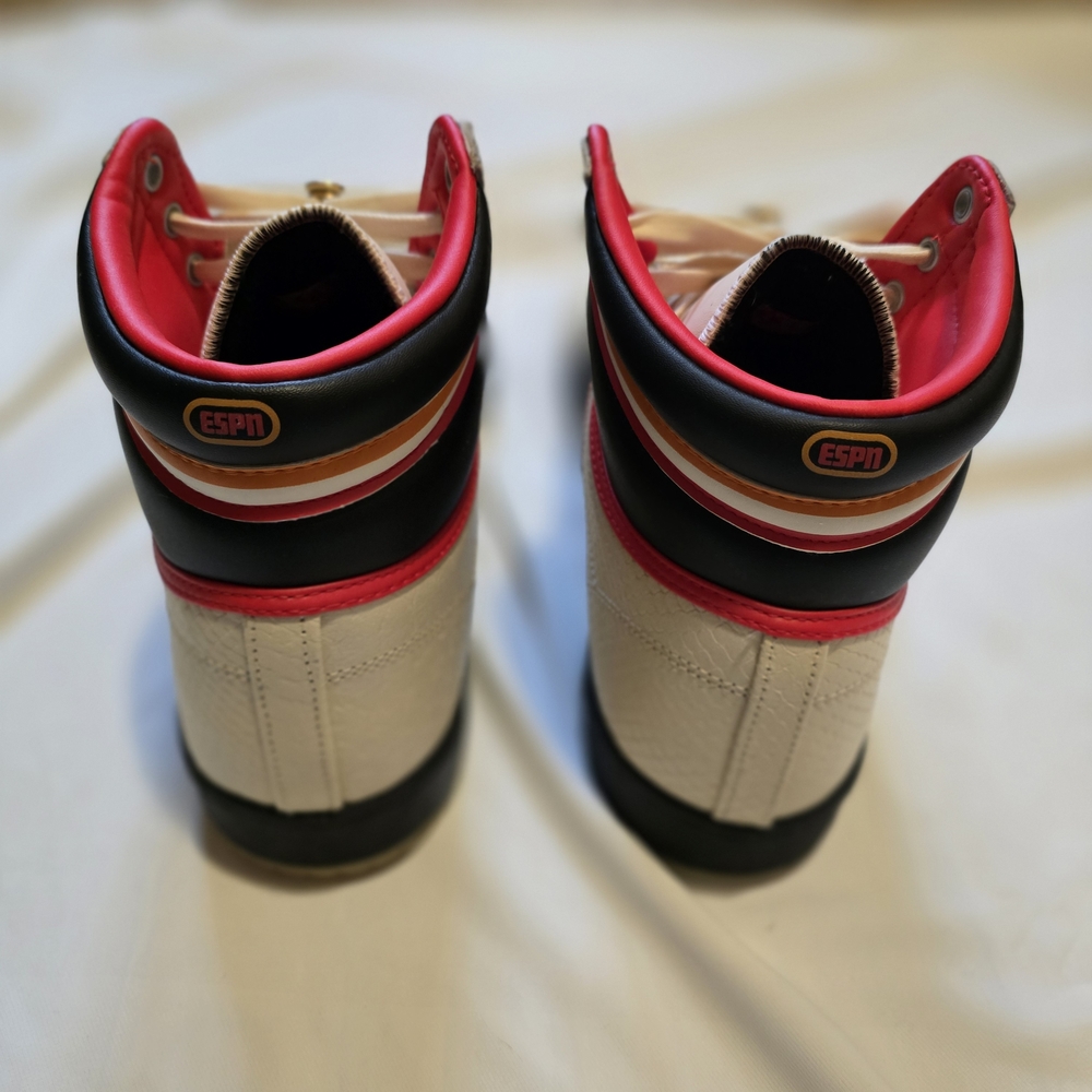 Adidas x ESPN Top Ten Hi Top sneaker in Beige/Black/Red Sz 13 - Picture 8 of 16